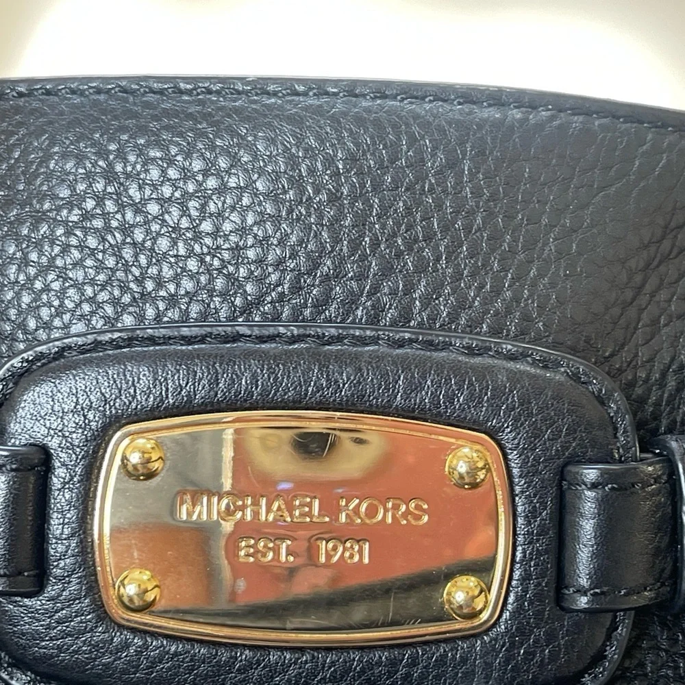 Michael Kors Chain-Leather Handle Bag